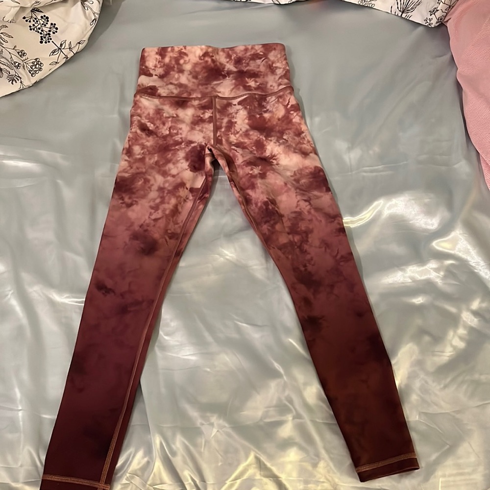 athleta tie dye leggings